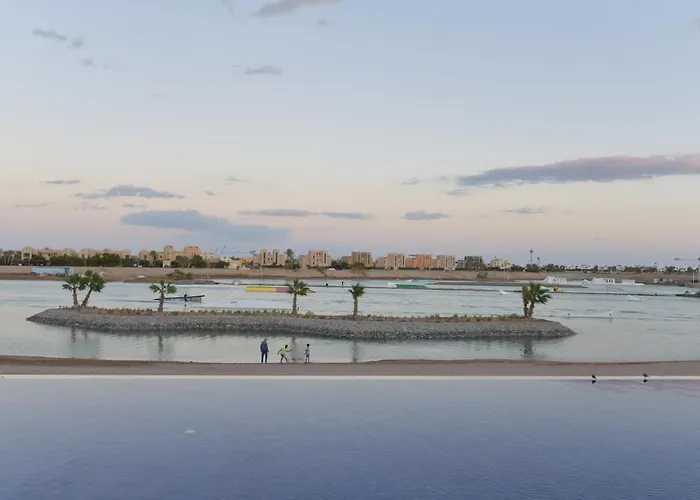 Lagoon View Penthouse - El Gouna Paradise Escape