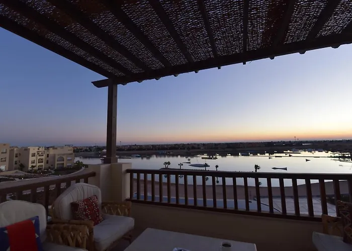Lagoon View Penthouse - El Gouna Paradise Escape