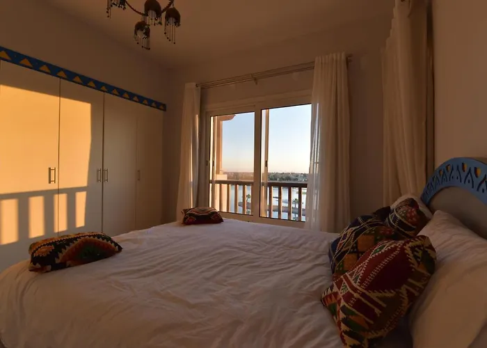 Lagoon View Penthouse - El Gouna Paradise Escape *